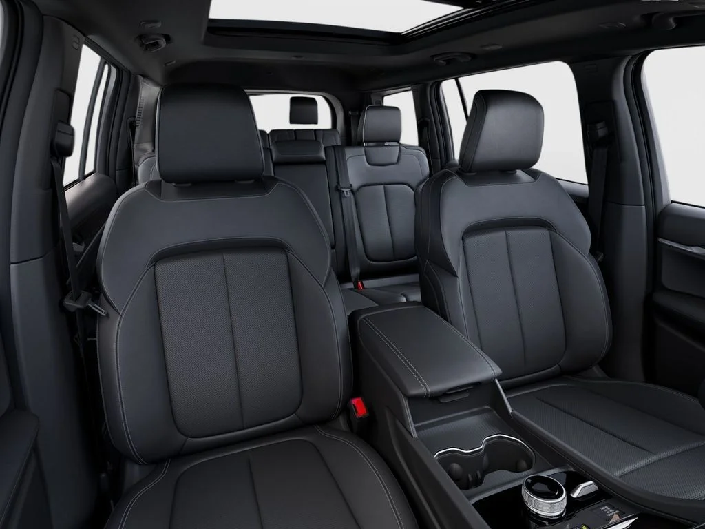 New 2026 Fathom Blue Pearl-Coat Exterior Paint Jeep Limited Reserve image 18