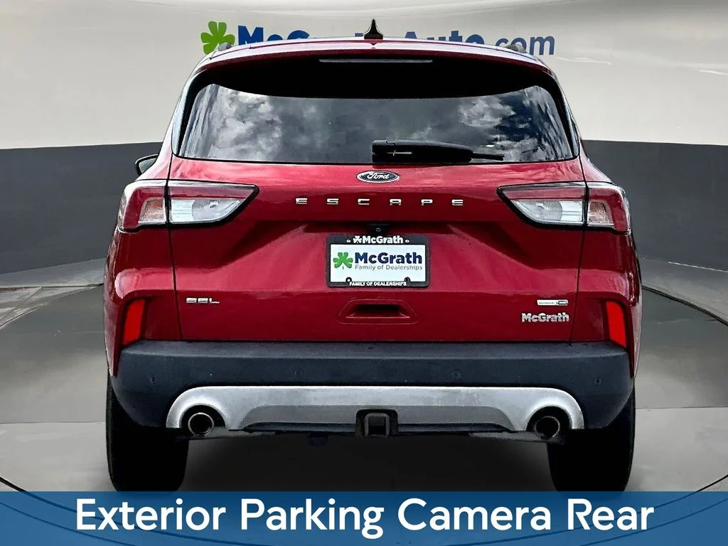 Used 2020 Red Ford SEL image 7