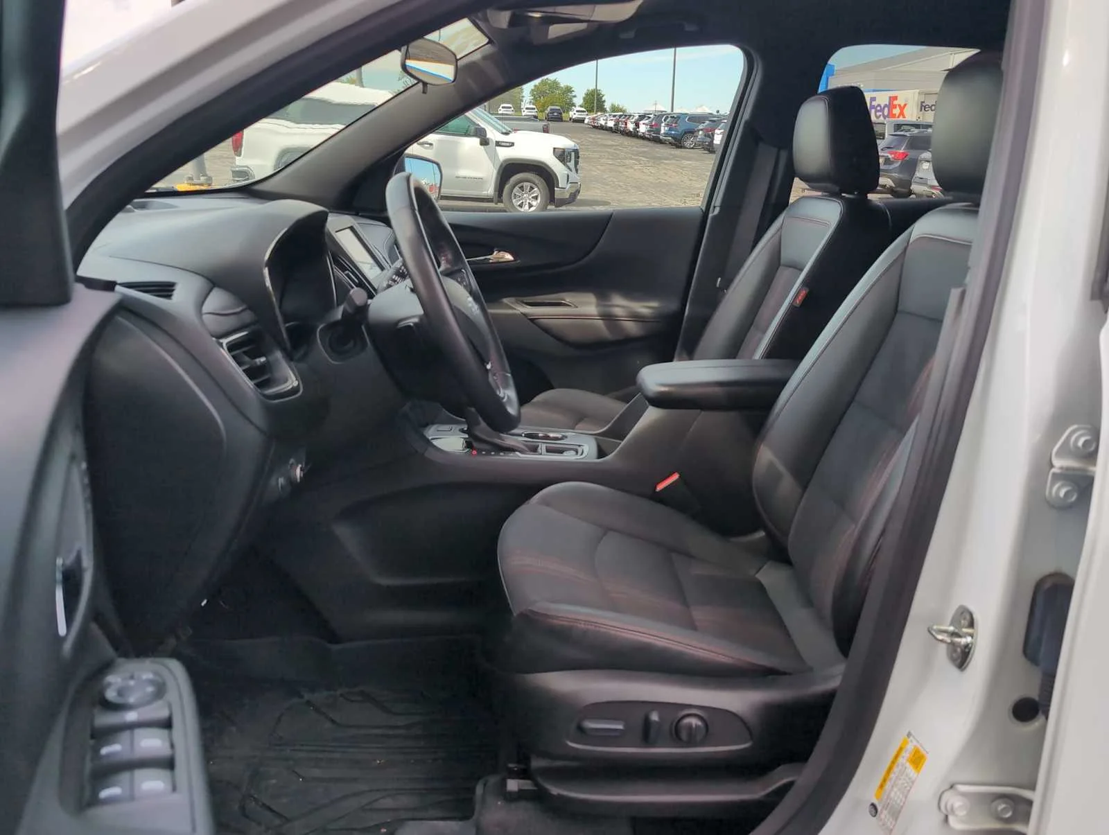 2022 Chevrolet Equinox RS - Photo 18