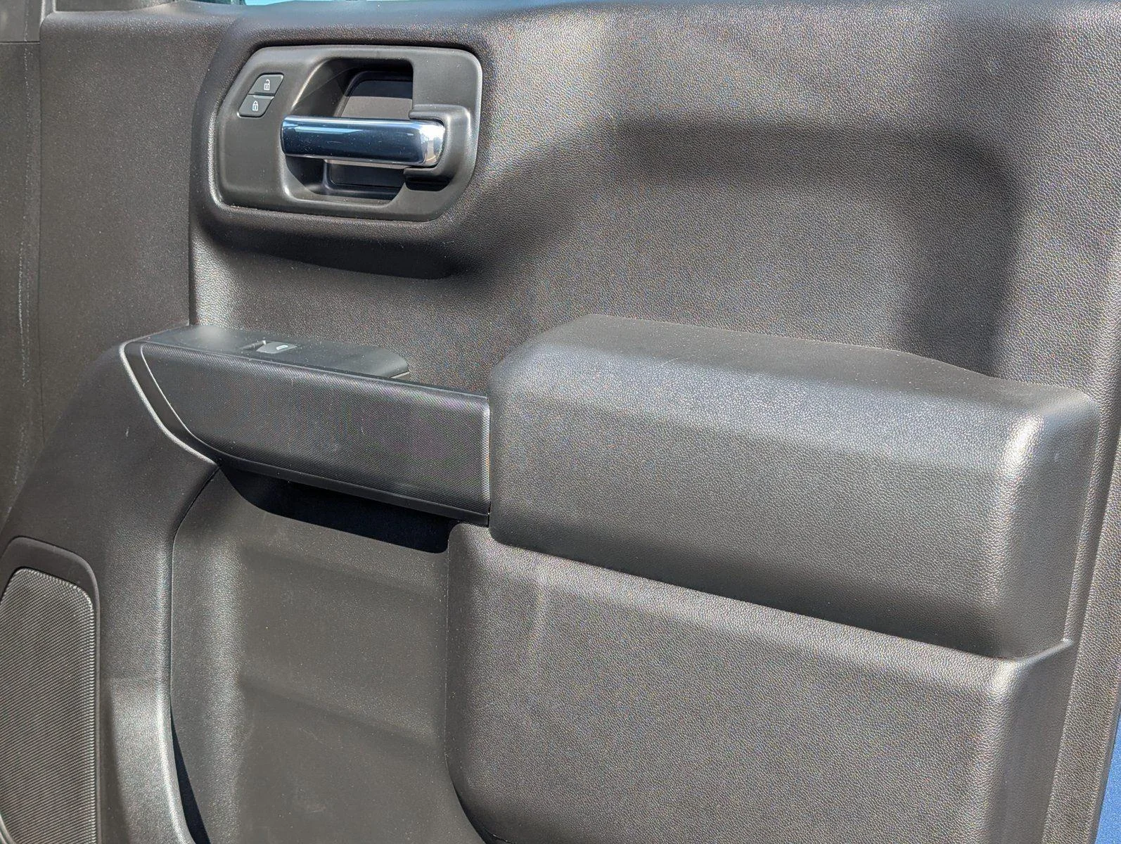 Used 2024 Lakeshore Blue Metallic Chevrolet Custom image 39