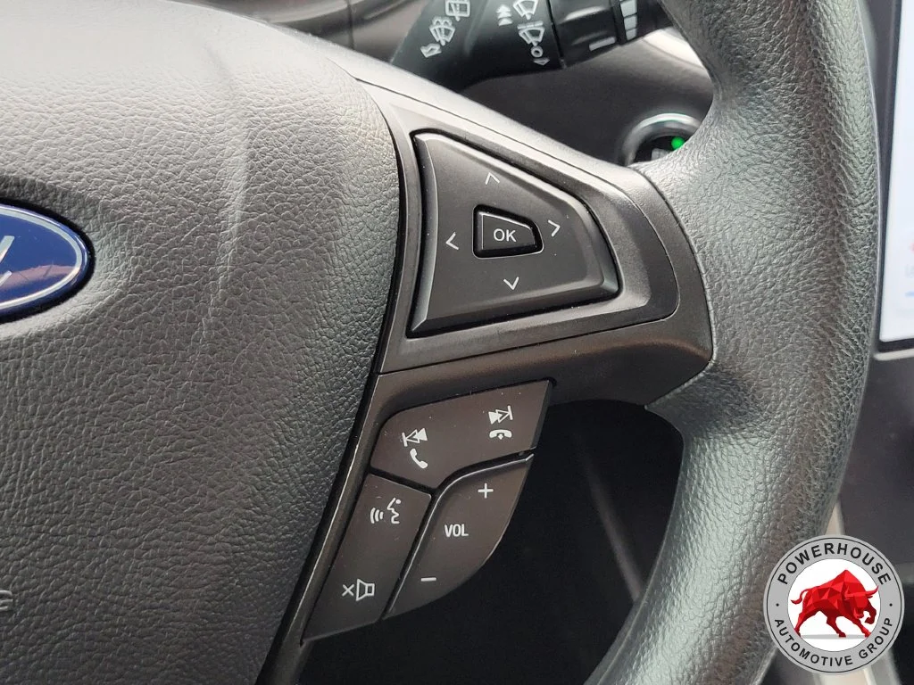 Used 2024 Black Ford SE image 28