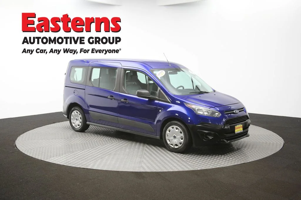 Used 2017 Blue Ford XL image 44