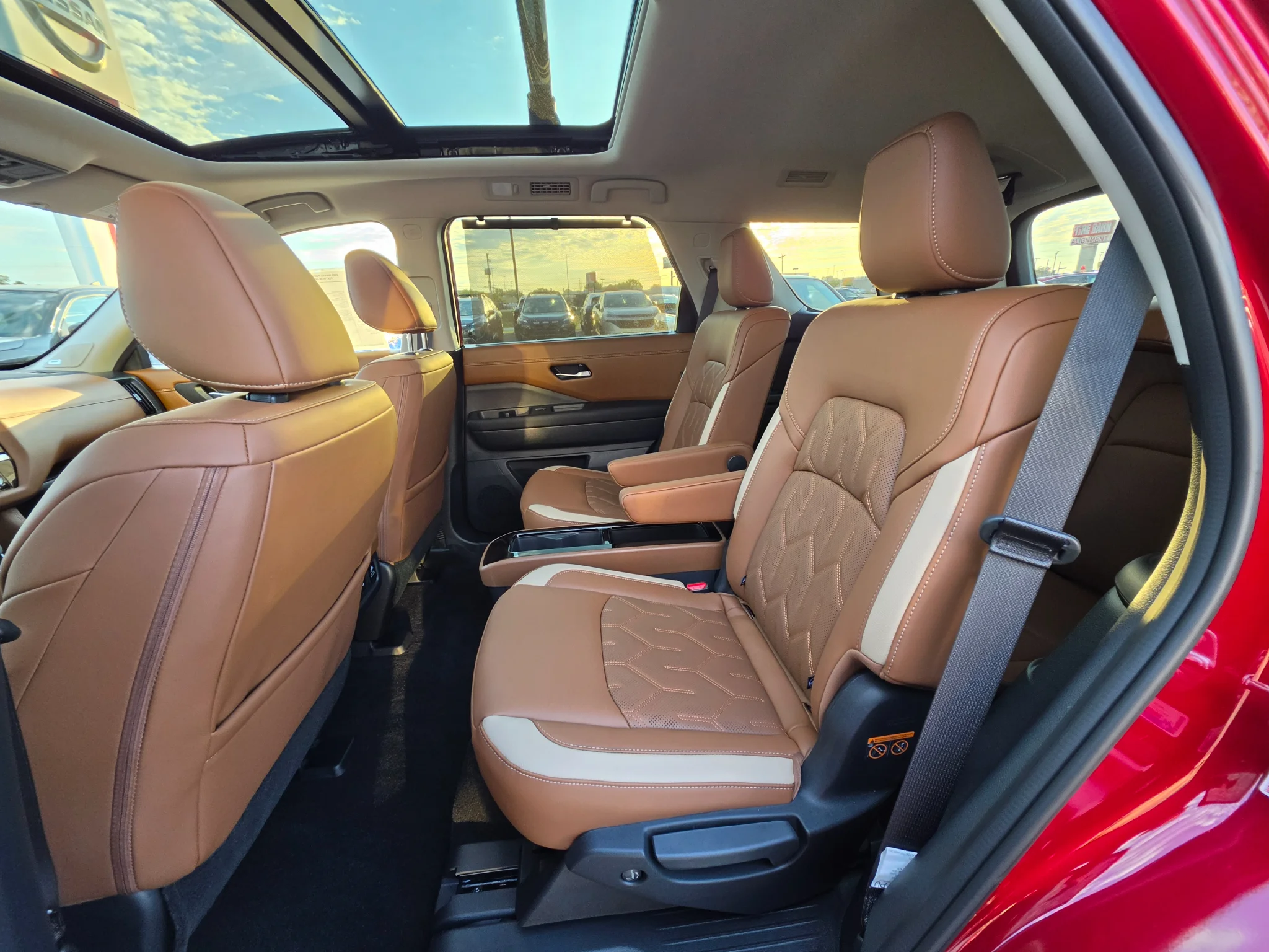 New 2026 Scarlet Ember Tintcoat Nissan Platinum image 23