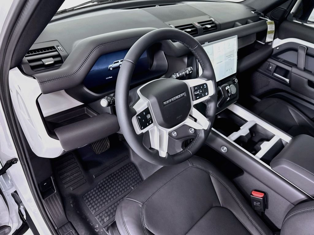 New 2026 Fuji White Land Rover S image 10