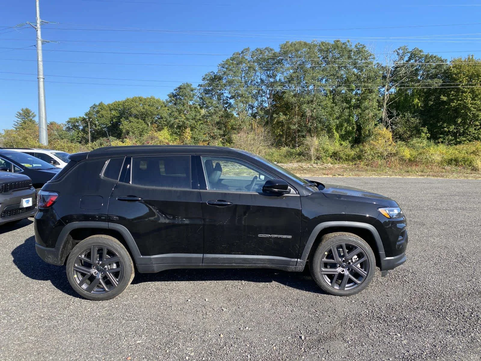 New 2026 Diamond Black Crystal Pearlcoat Jeep Limited Altitude image 2