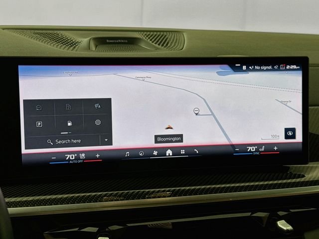 Used 2024 White Metallic BMW M60i image 13
