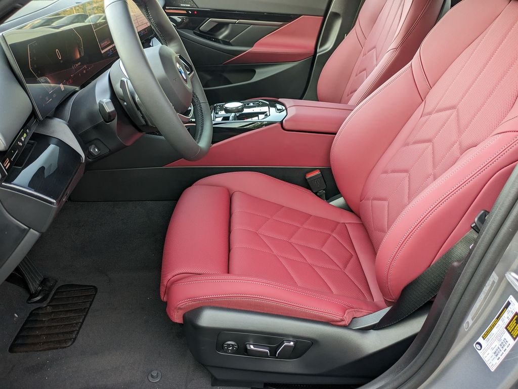 2026 BMW 5 Series 530i - Photo 12