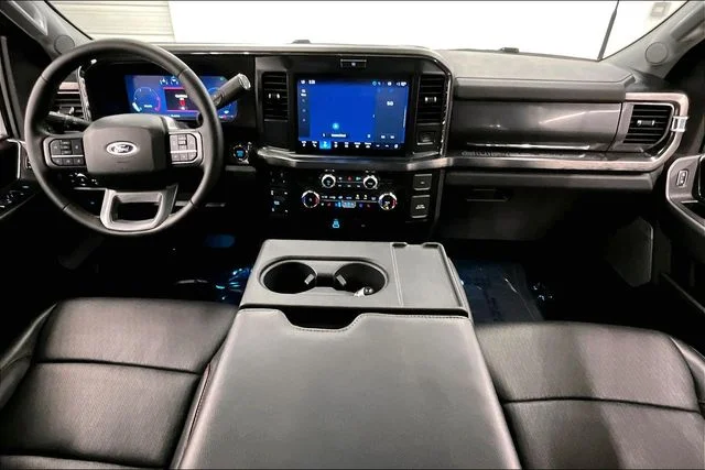 Used 2025 Antimatter Blue Metallic Ford Lariat image 17