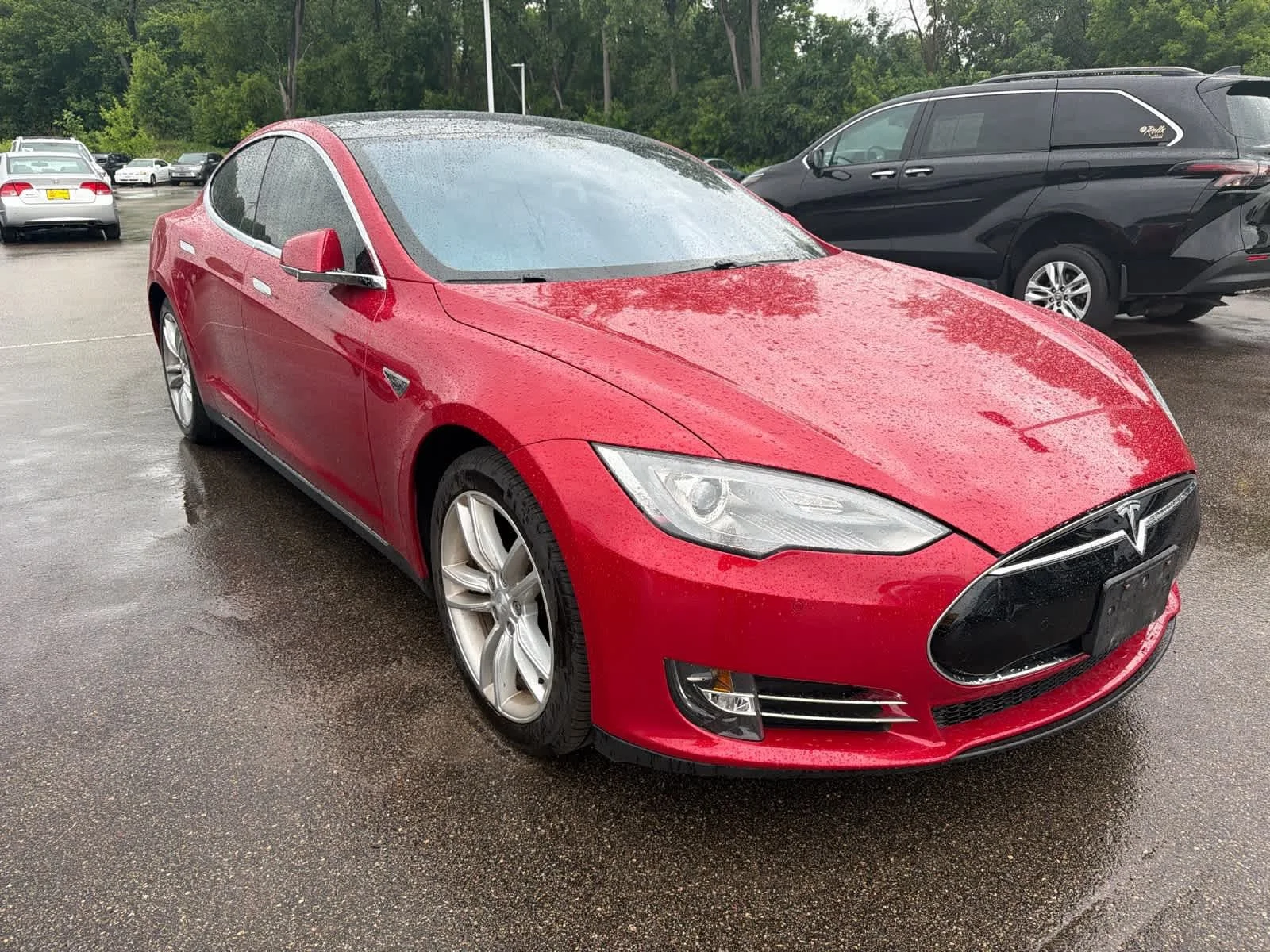 Used 2014 Red Multi-Coat Tesla 85 kWh Battery image 4