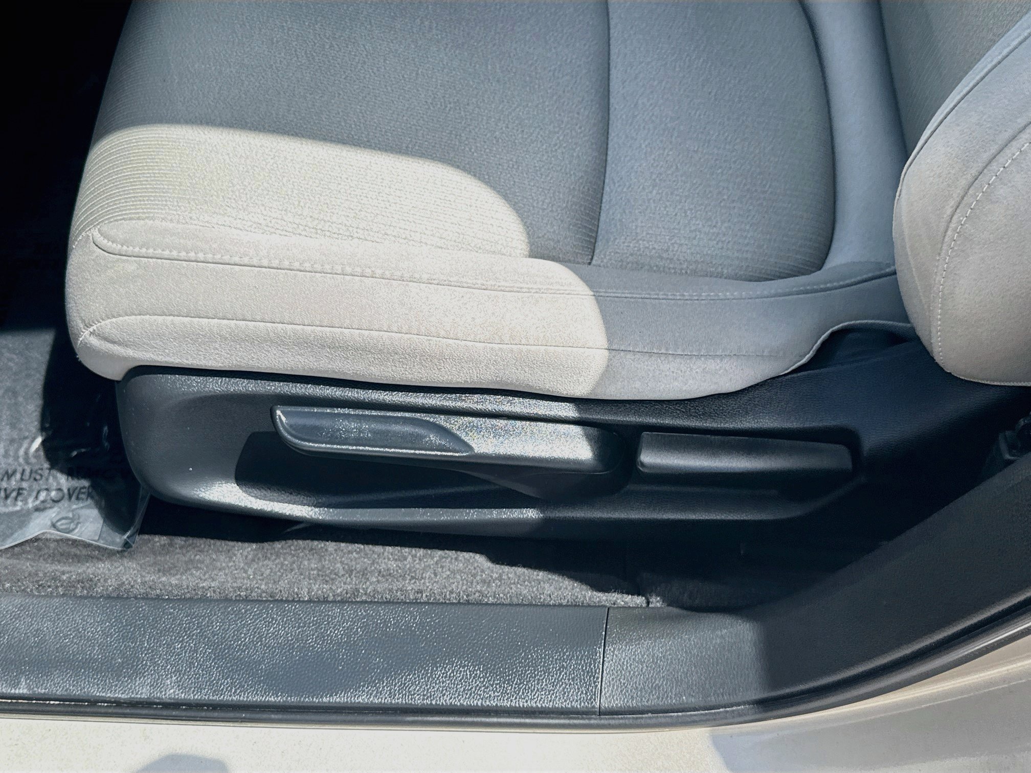 2020 Honda Accord LX - Photo 17
