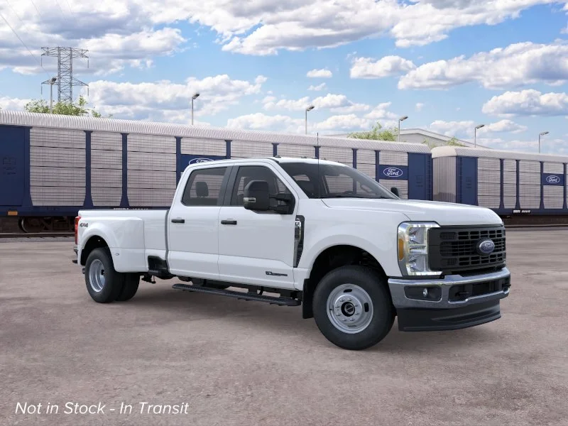 New 2026 Oxford White Ford F-350® XL image 19
