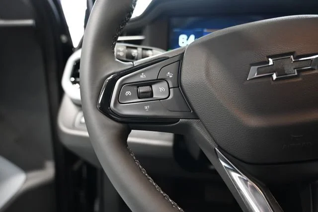 2027 Chevrolet Bolt RS - Photo 23