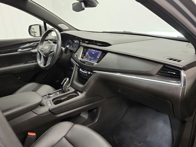 Used 2023 Silver Cadillac Premium Luxury image 28