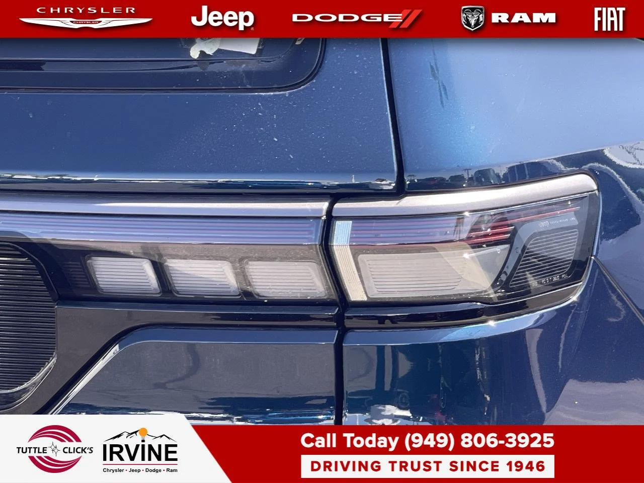 New 2026 Fathom Blue Pearl-Coat Exterior Paint Jeep Limited Reserve image 15