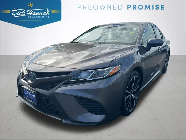 2020 Toyota Camry Hybrid SE