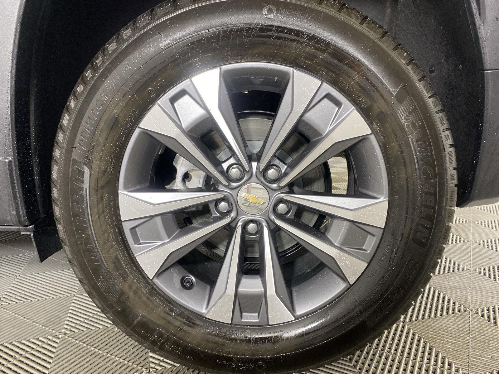 Used 2026 Sterling Gray Metallic Chevrolet LT image 9