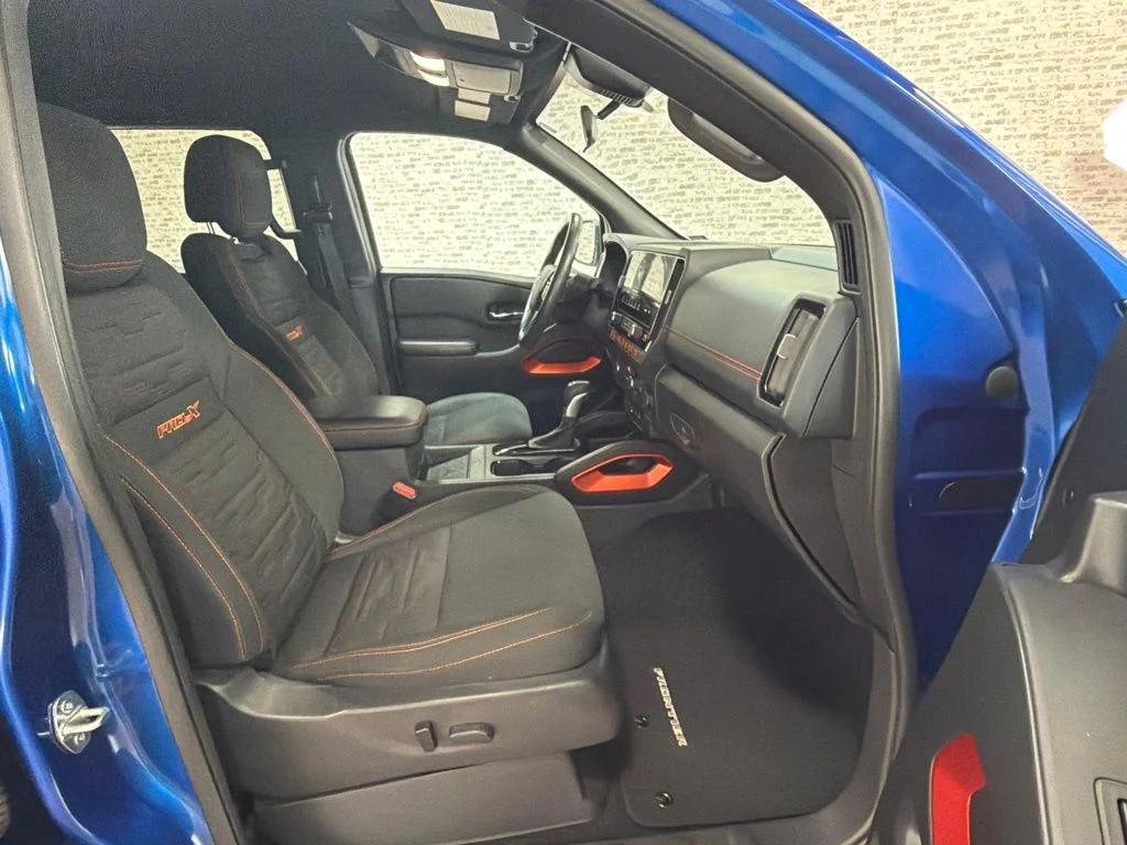 Used 2025 Bluestone Pearl Nissan PRO-X image 11