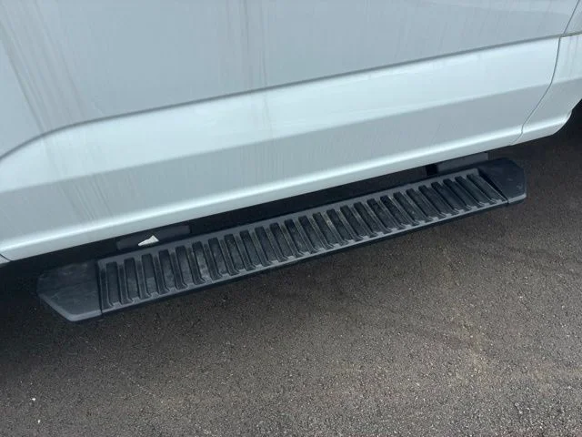 2026 Ford F-350 Super Duty Chassis Cab XL - Photo 3