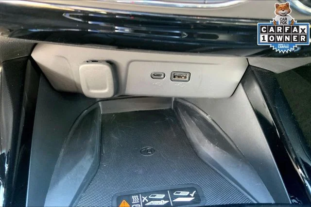Used 2024 Summit White Chevrolet 2RS image 30