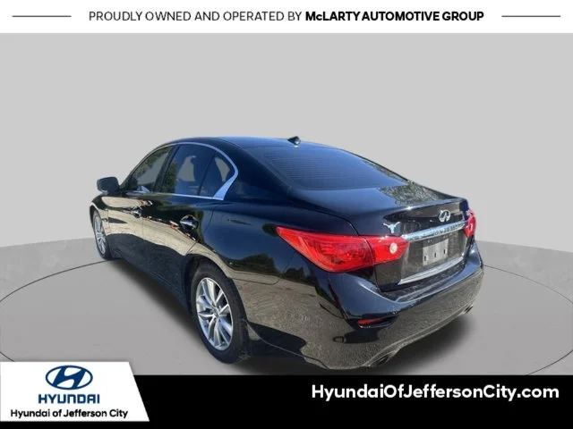 Used 2017 Black INFINITI 3.0t Premium image 2
