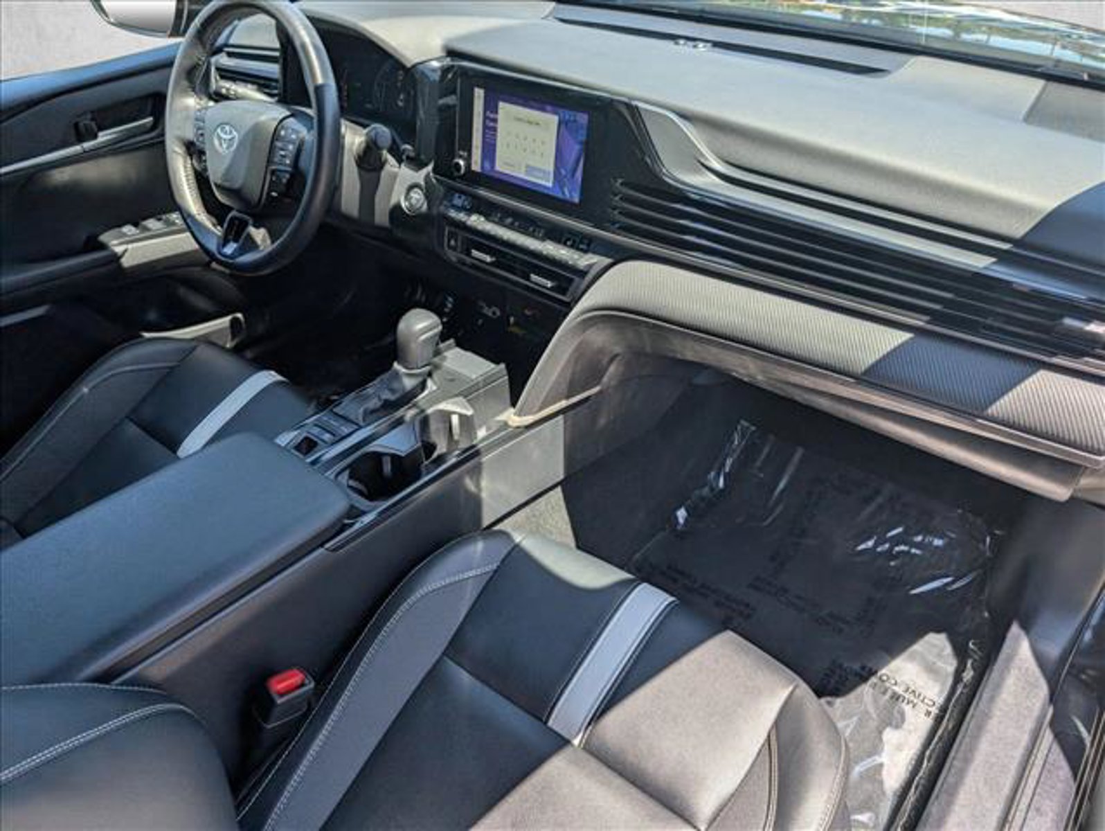 Used 2025 Midnight Black Metallic Toyota SE image 20