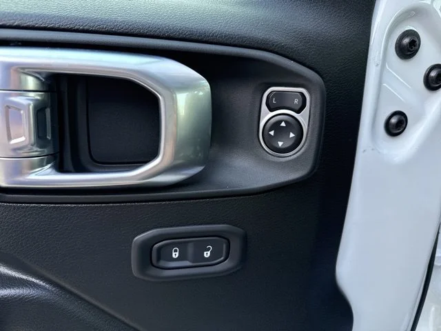 New 2026 White Jeep 85th Anniversary Edition image 15