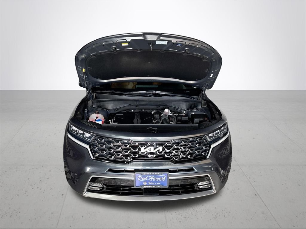 Used 2022 Grey Kia X-Line SX Prestige image 23