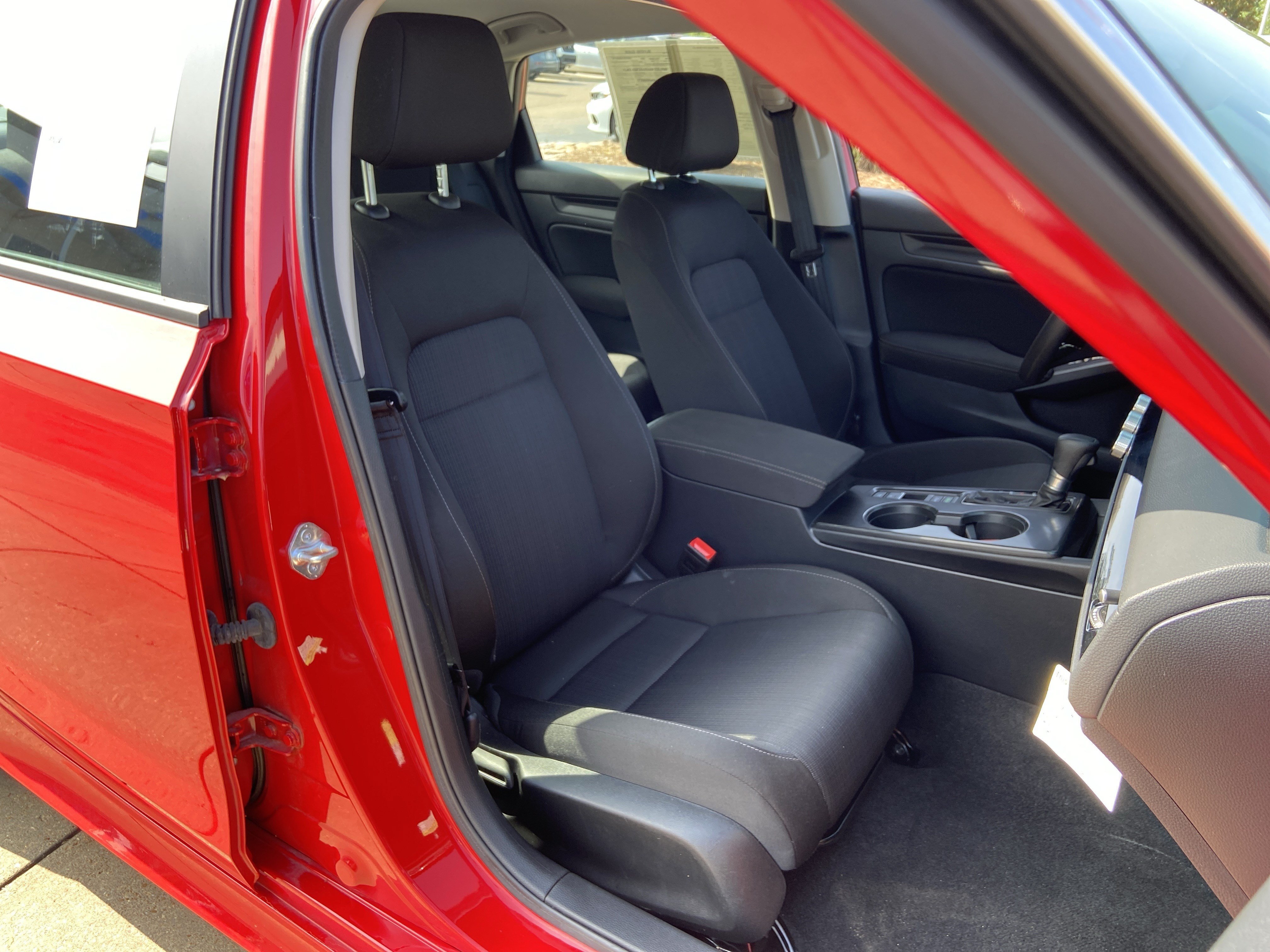 Used 2025 Rallye Red Honda LX image 20