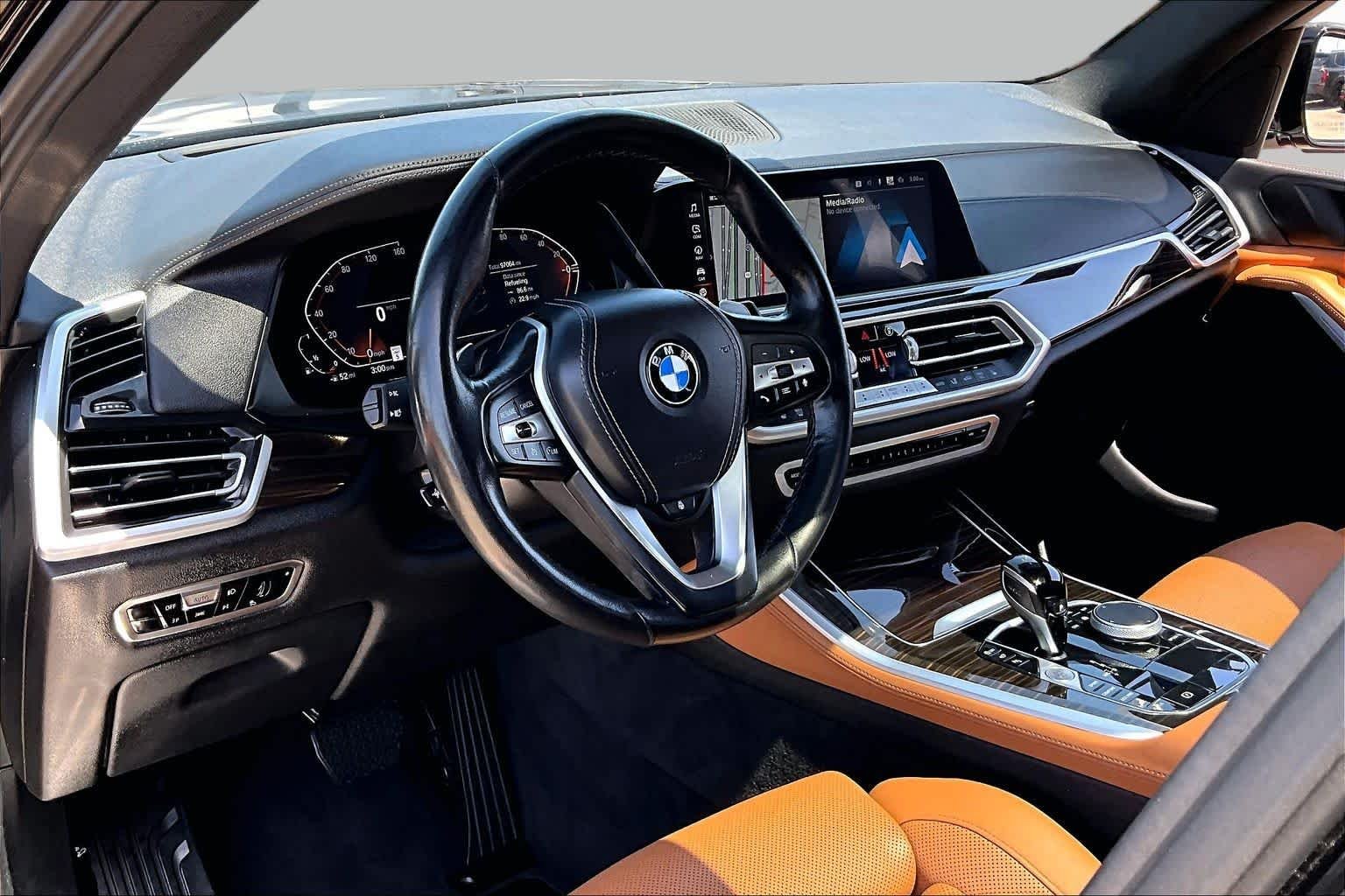 Used 2023 Black Sapphire Metallic BMW xDrive40i image 18