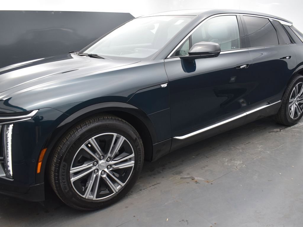 2024 CADILLAC LYRIQ - Image 34