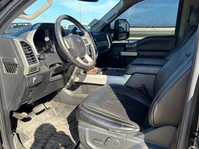 Used 2019 Black Ford LARIAT image 12