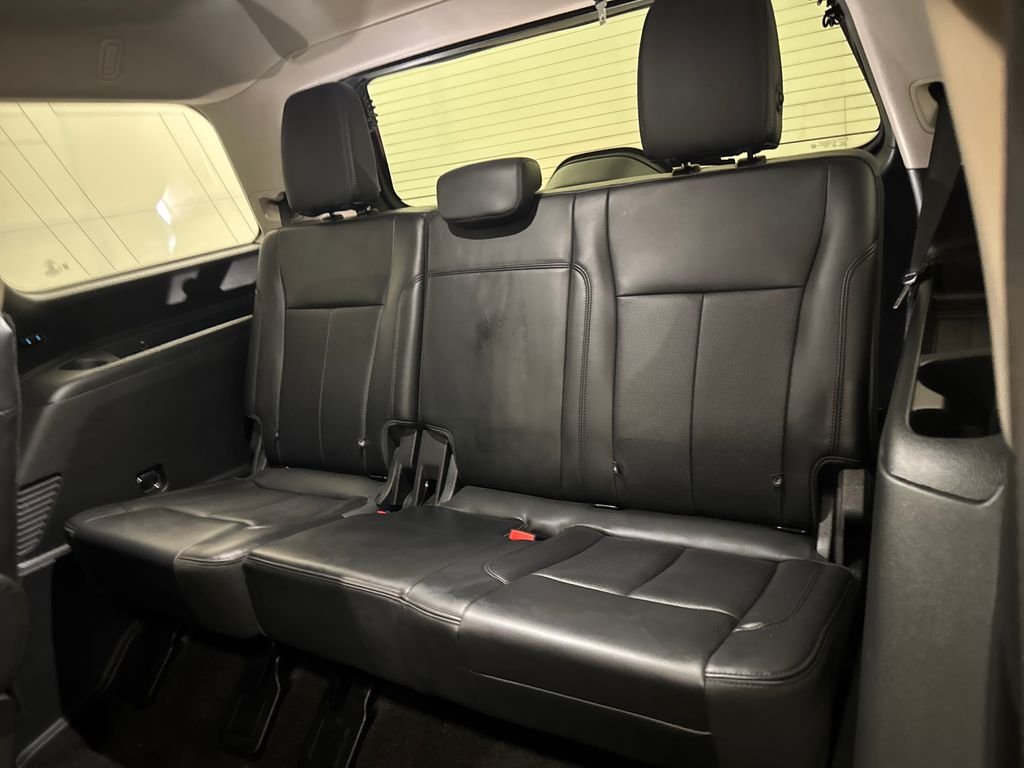 Certified Used 2023 White Ford XLT image 33