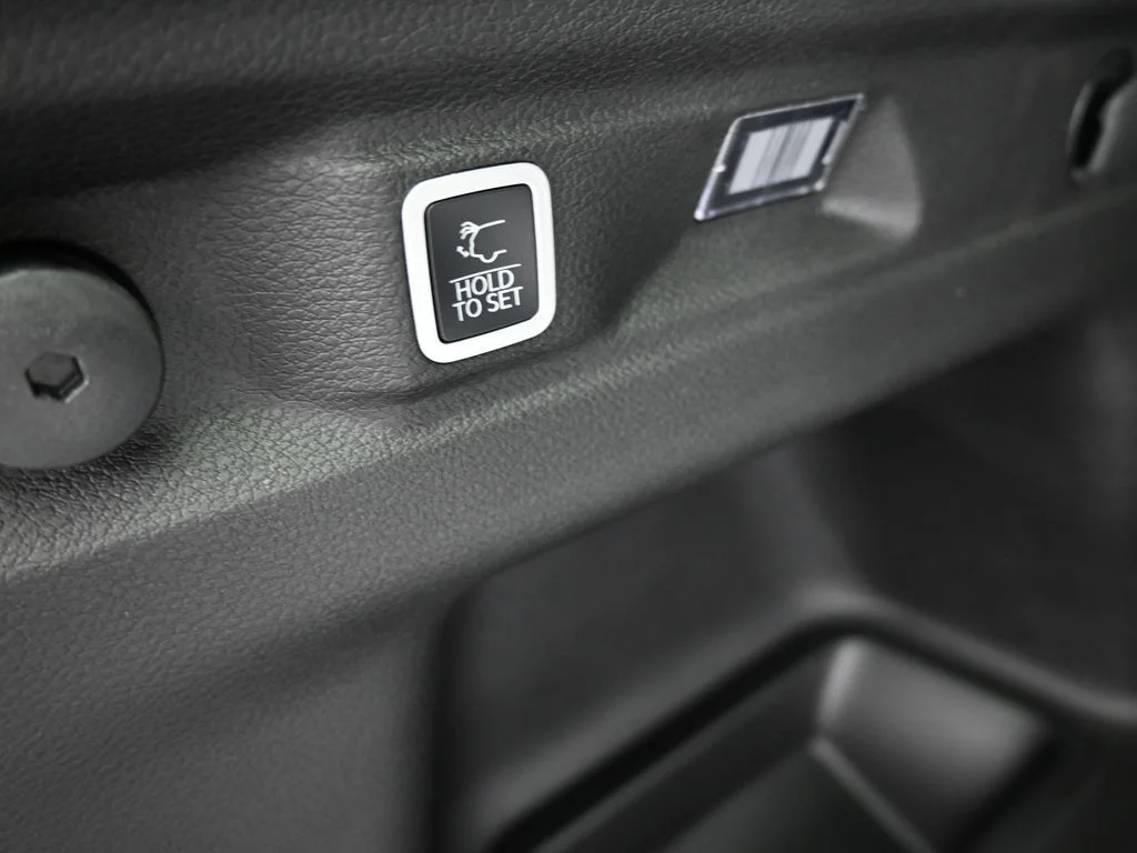 Used 2025 Bright White Clearcoat Jeep Limited image 34