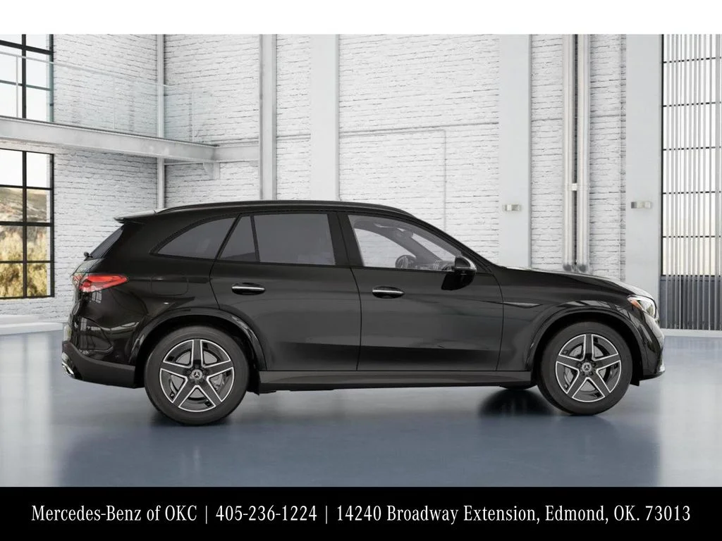 New 2026 Black Mercedes-Benz GLC 300 image 17