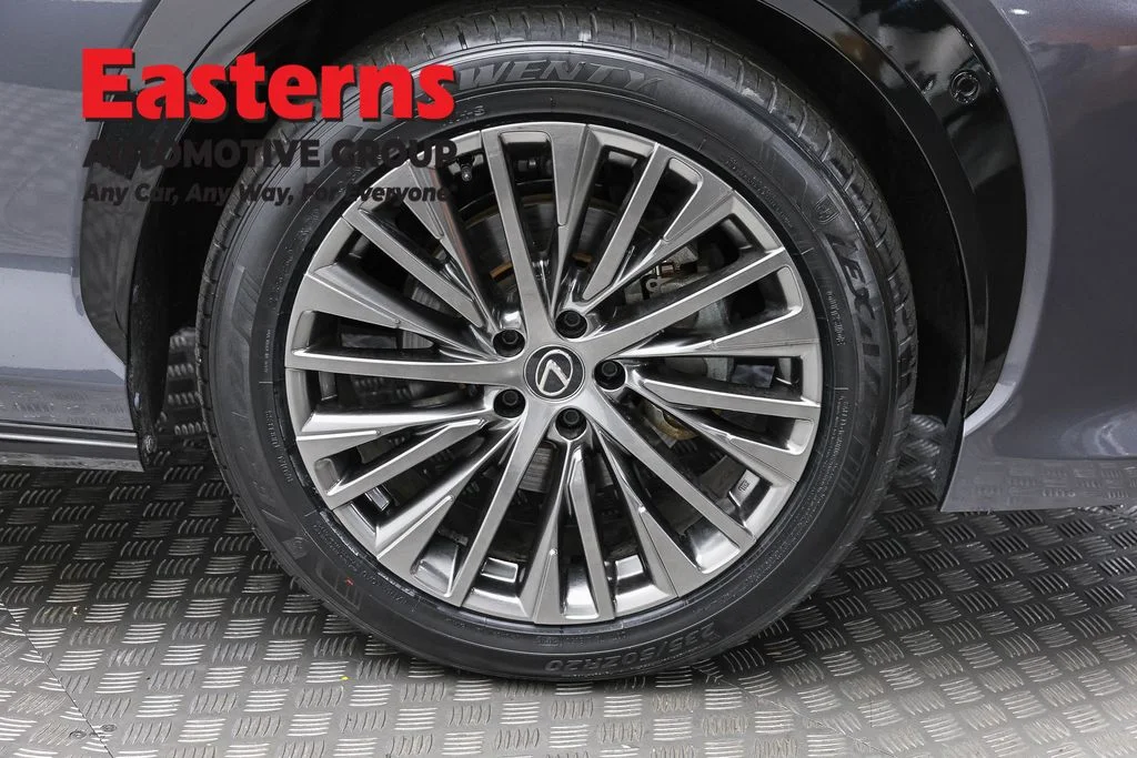 Used 2023 Gray Lexus 450e Luxury image 32