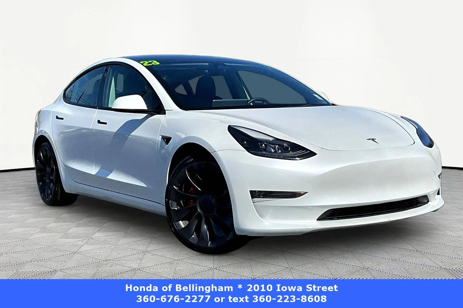 2023 Tesla Model 3 Performance's photo