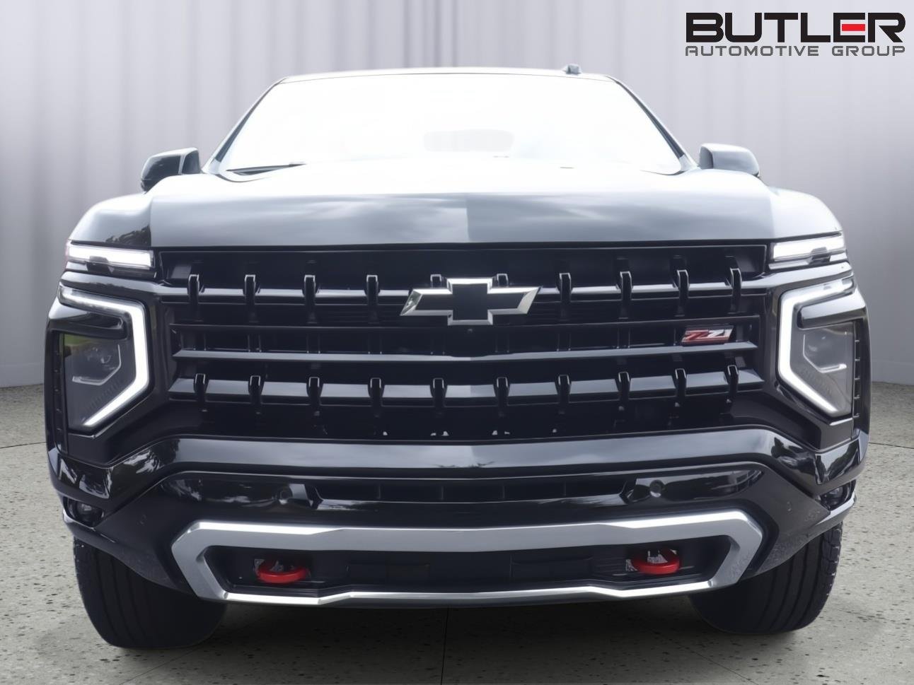 Used 2025 Black Chevrolet Z71 image 2