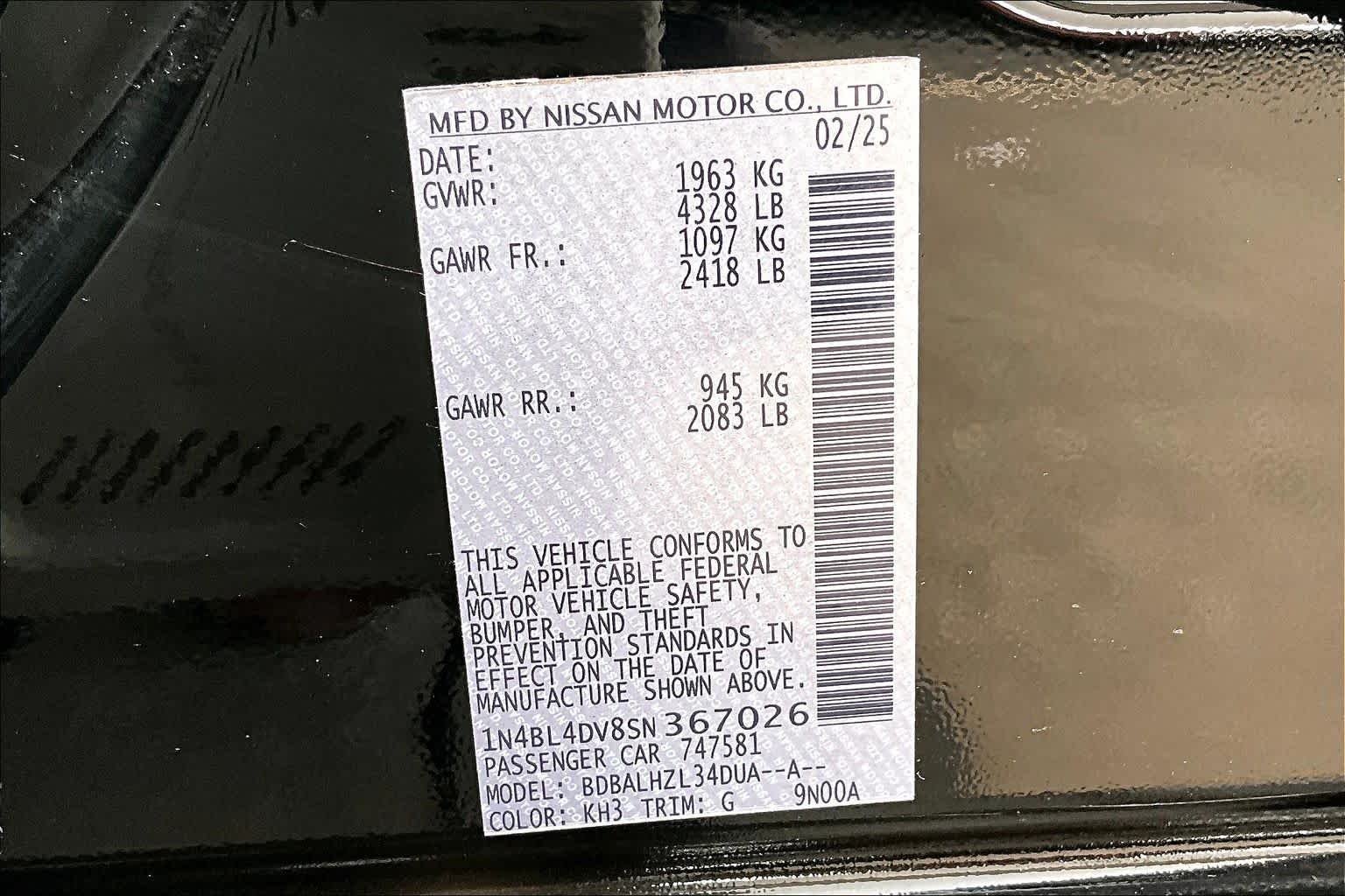 Certified Used 2025 Super Black Nissan SV image 33