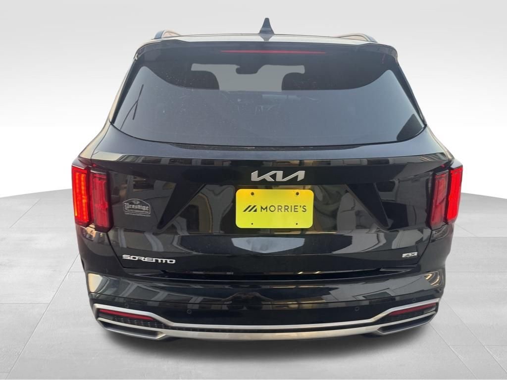 Used 2023 Black Kia SX image 6
