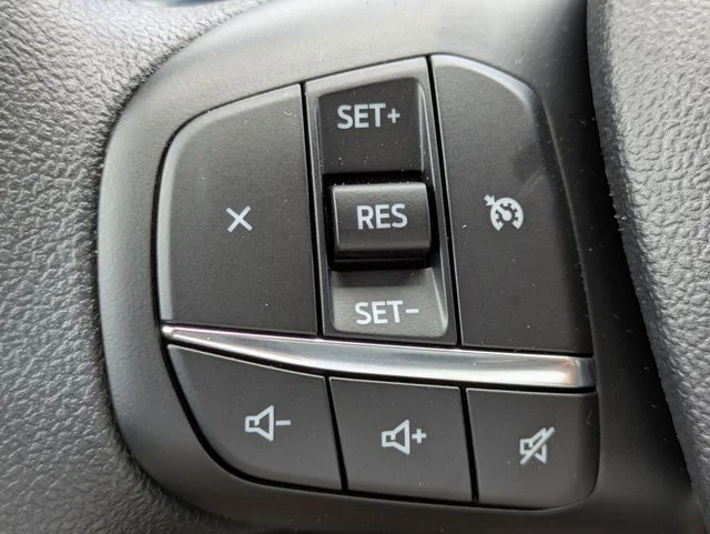 New 2026 Oxford White Ford XL image 23