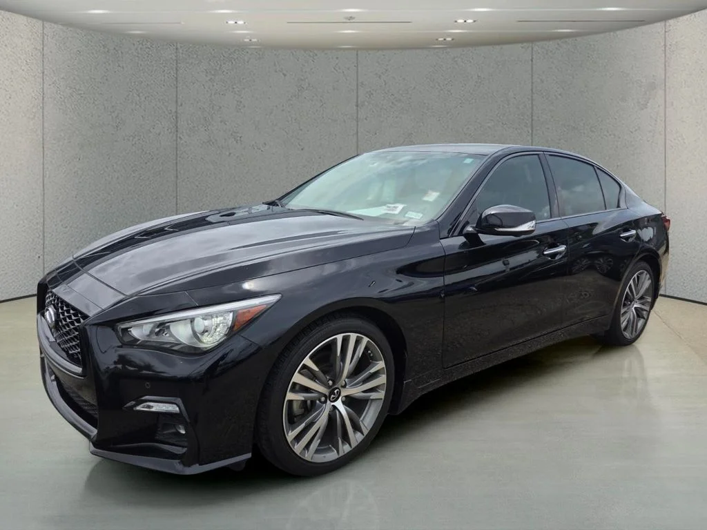 Used 2023 Black INFINITI SENSORY image 9