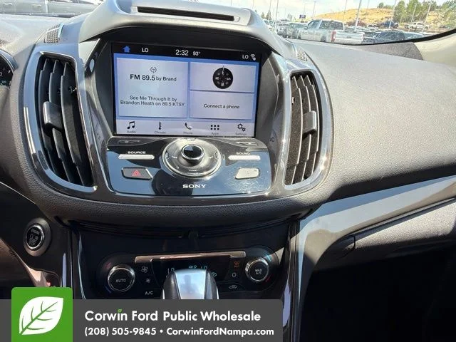 Used 2016 Red Ford Titanium image 9