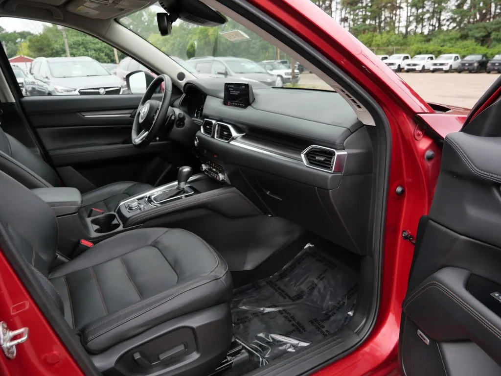 Used 2020 Red Mazda Grand Touring image 11