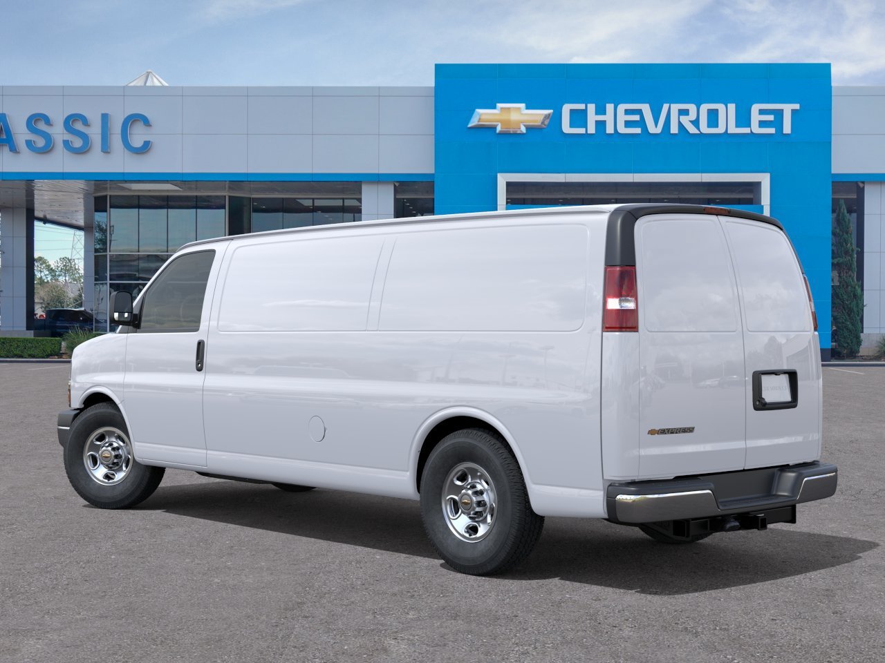 New 2026 Summit White Chevrolet WT image 3