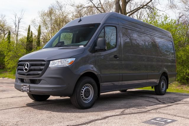 New 2026 Graphite Gray Mercedes-Benz Cargo 170 WB image 3