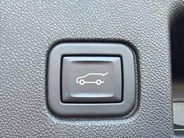 Used 2024 Riptide Blue Metallic Chevrolet RS image 19
