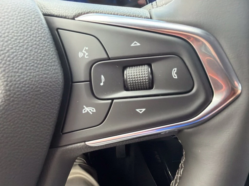 New 2026 Summit White Chevrolet LT image 12