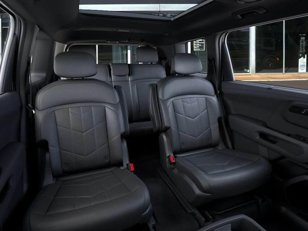 New 2027 Wolf Gray Kia X-LINE SX image 16