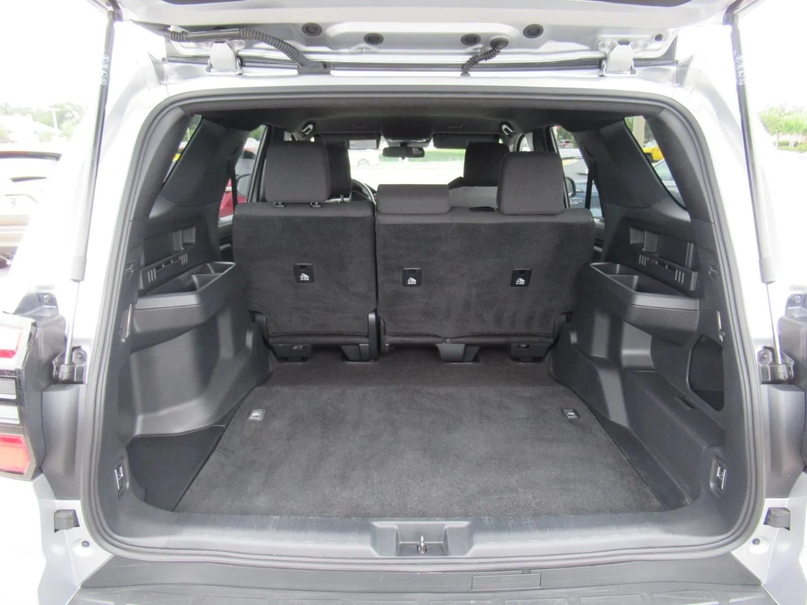 Used 2025  Toyota TRD Off-Road image 32