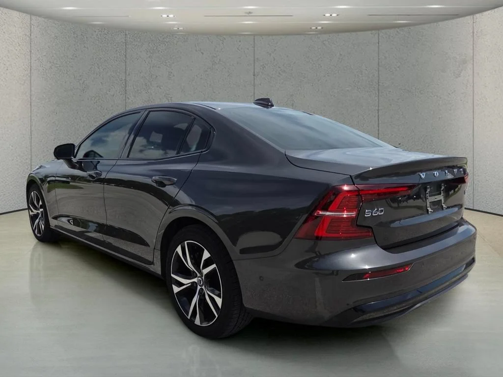 Used 2025 Platinum Gray Metallic Volvo Plus image 7